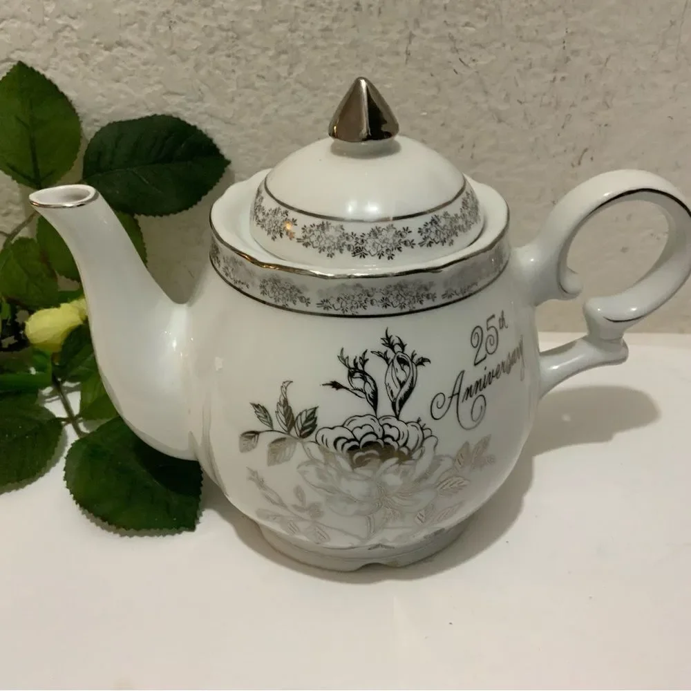 VTG Norcrest Fine 25th Anniversary Chatillon Fine Tea Pot China Silver Muscial
